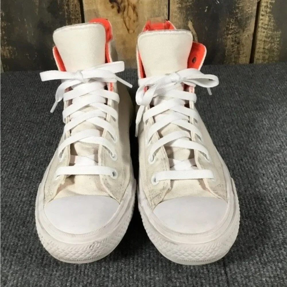 Converse Chuck Taylor II All Star women's size 8 / men's size 6